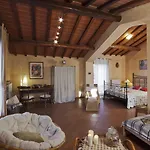 Castello Di Pratelli ファームステイ *