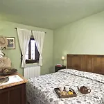 ファームステイ Castello Di Pratelli *