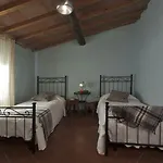 Castello Di Pratelli * インチーザ・イン・ヴァルダルノ