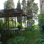 ファームステイ Castello Di Pratelli