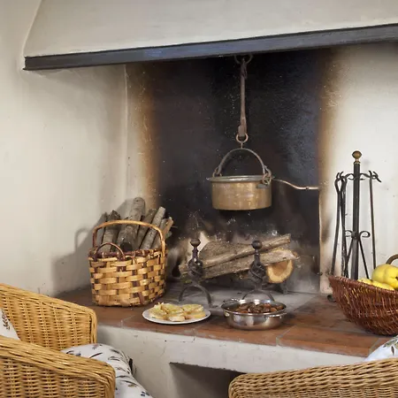Castello Di Pratelli ファームステイ *
