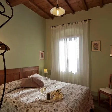 Farm stay Castello Di Pratelli *
