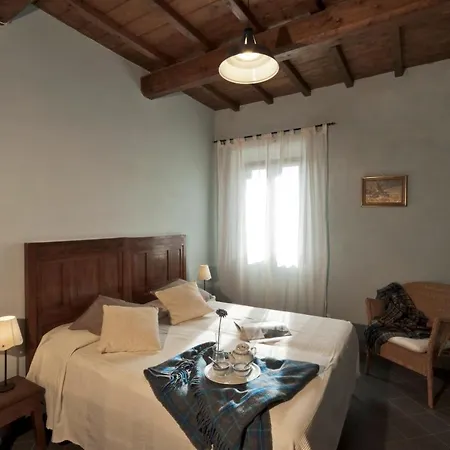 Castello Di Pratelli *